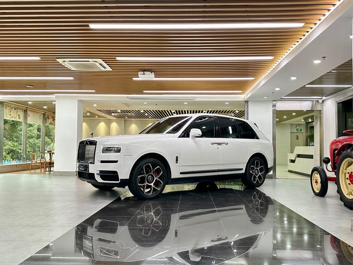 Фото 1 - Rolls-Royce Cullinan