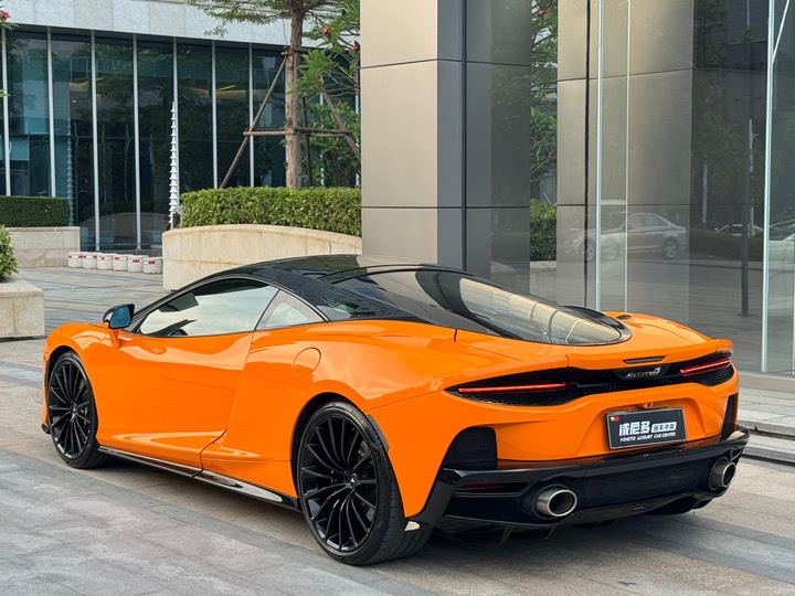 Фото 19 - McLaren GT