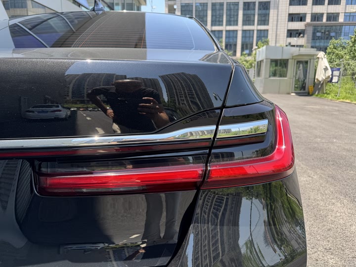 Фото 7 - BMW 7 Series