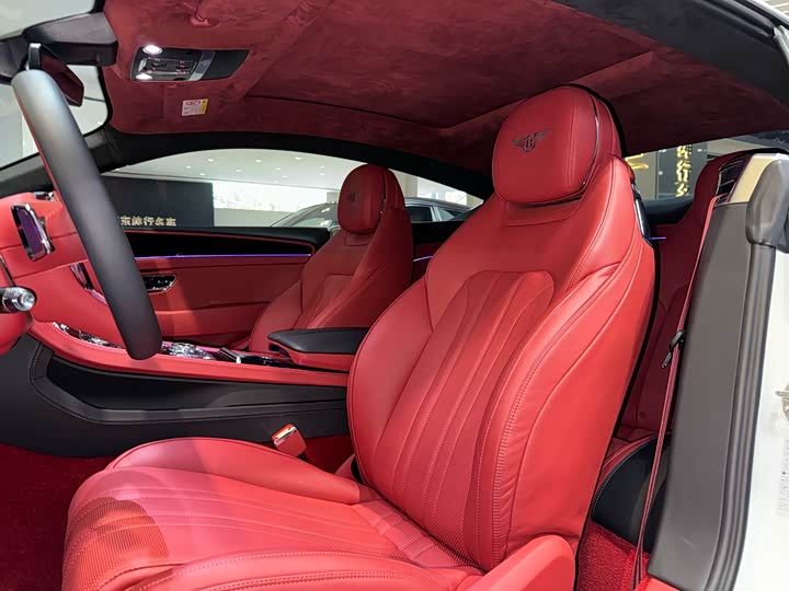 Фото 20 - Bentley Continental GT