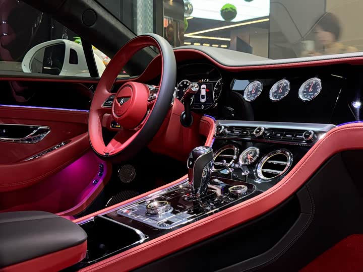 Фото 23 - Bentley Continental GT