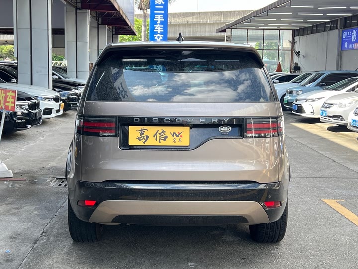 Фото 10 - Land Rover Discovery