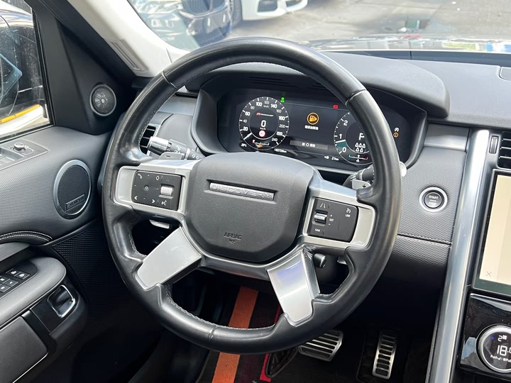 Фото 6 - Land Rover Discovery