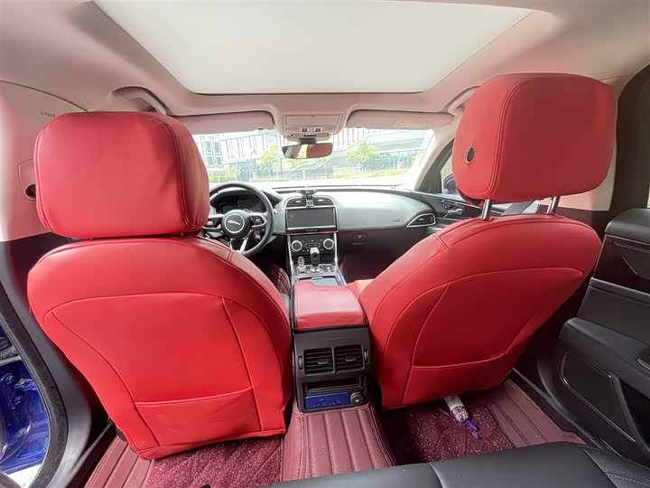 Фото 20 - Jaguar XE L