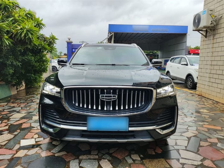 Фото 3 - Geely Monjaro