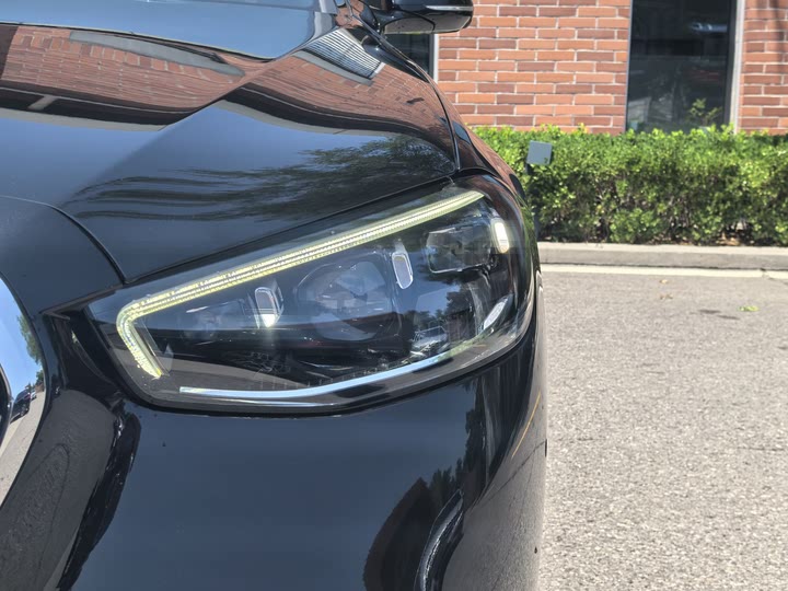 Фото 7 - Mercedes-Benz Maybach S-Class