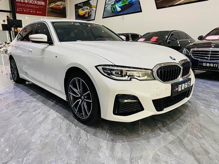 Фото 3 - BMW 3 Series