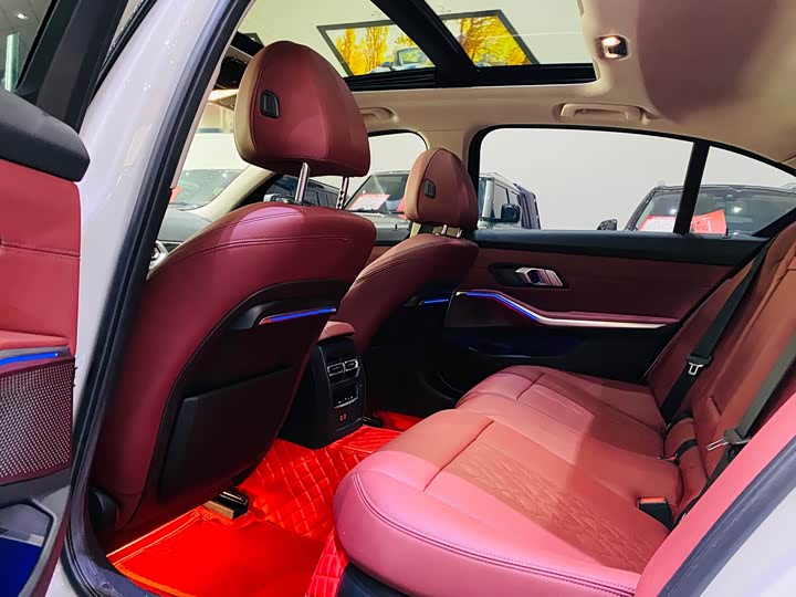 Фото 5 - BMW 3 Series