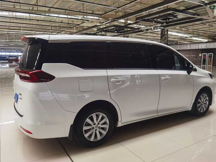 Фото 7 - GAC Trumpchi M6