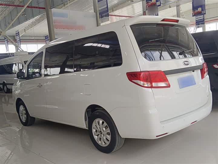 Фото 10 - JAC Refine M4