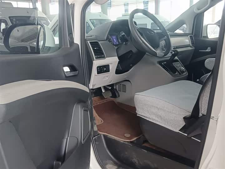 Фото 17 - JAC Refine M4