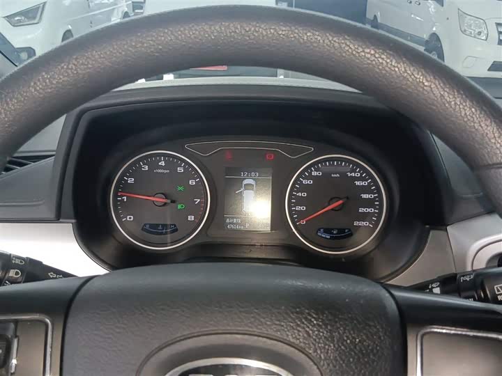 Фото 4 - JAC Refine M4