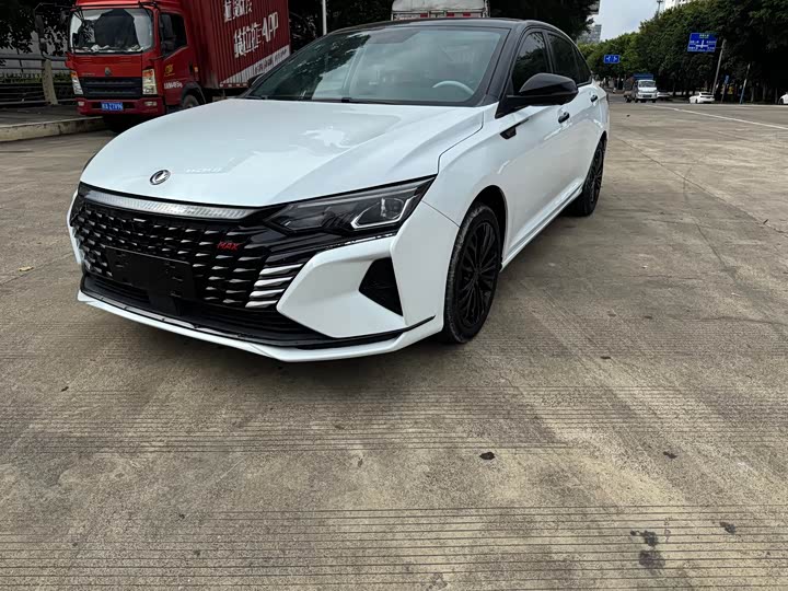 Фото 1 - Dongfeng Aeolus Yixuan Max