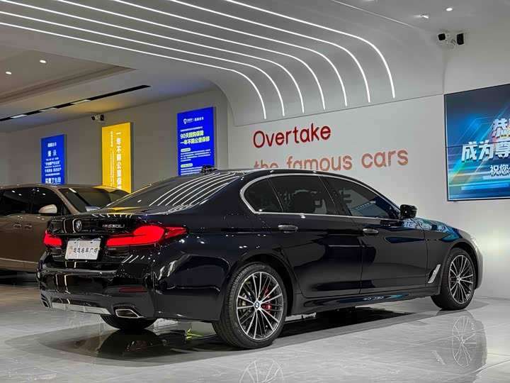 Фото 6 - BMW 5 Series