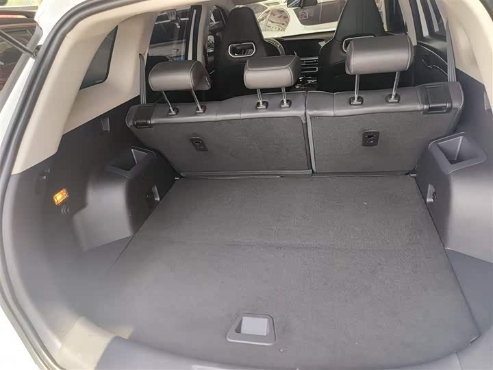 Фото 11 - Changan CS75 Plus