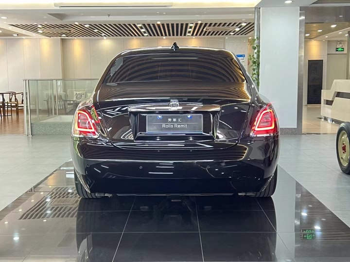 Фото 3 - Rolls-Royce Ghost