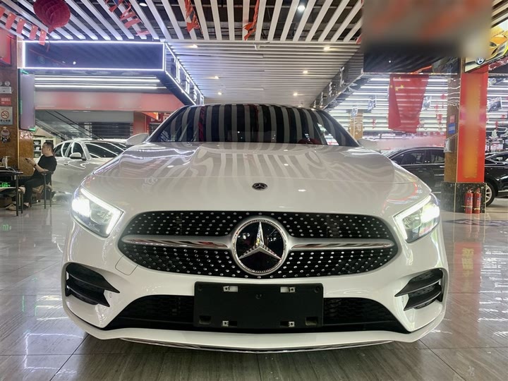 Фото 12 - Mercedes-Benz A-Class