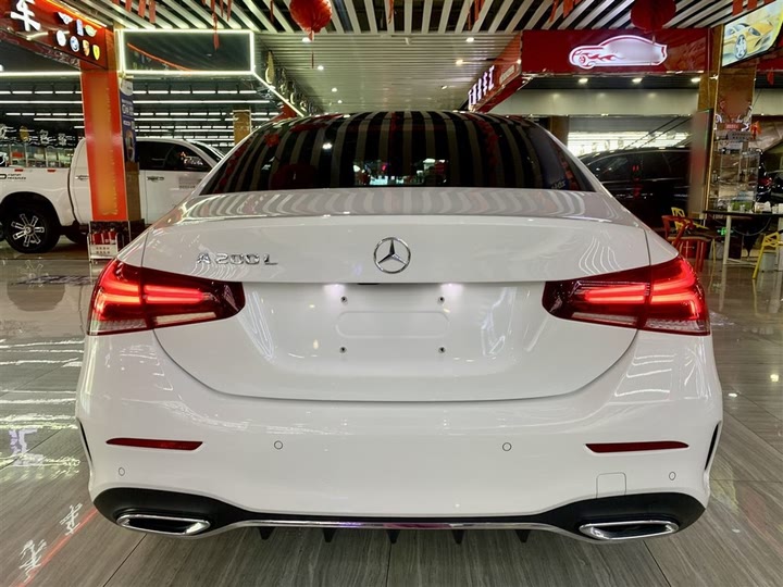 Фото 14 - Mercedes-Benz A-Class