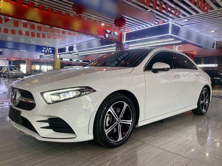 Фото 2 - Mercedes-Benz A-Class