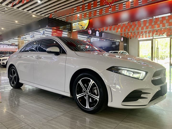 Фото 7 - Mercedes-Benz A-Class