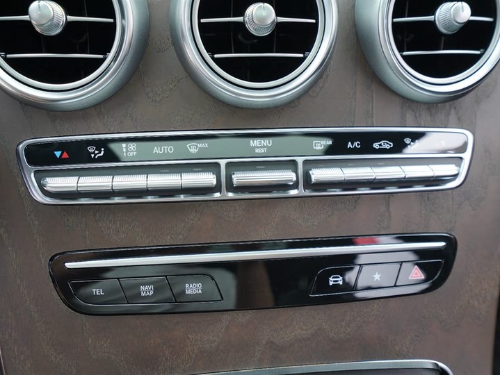 Фото 10 - Mercedes-Benz GLC-Class