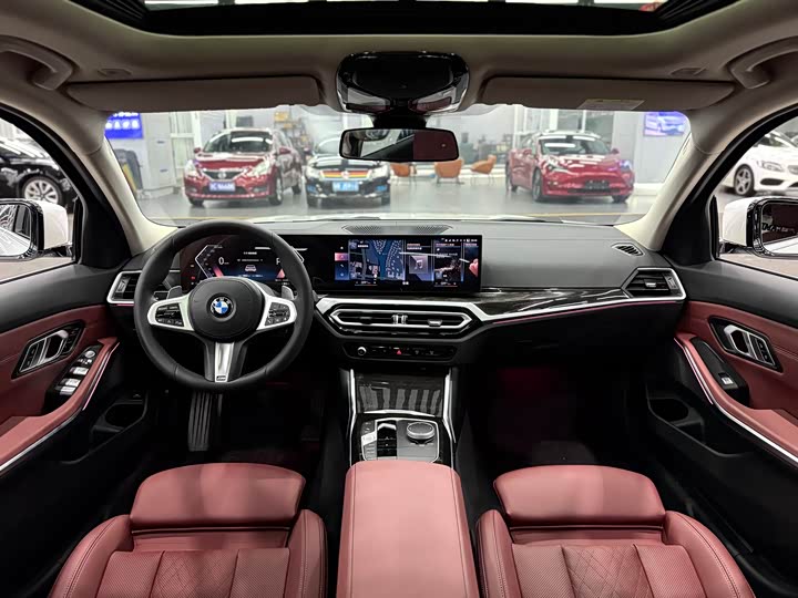 Фото 12 - BMW 3 Series