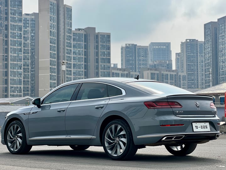 Фото 9 - Volkswagen CC