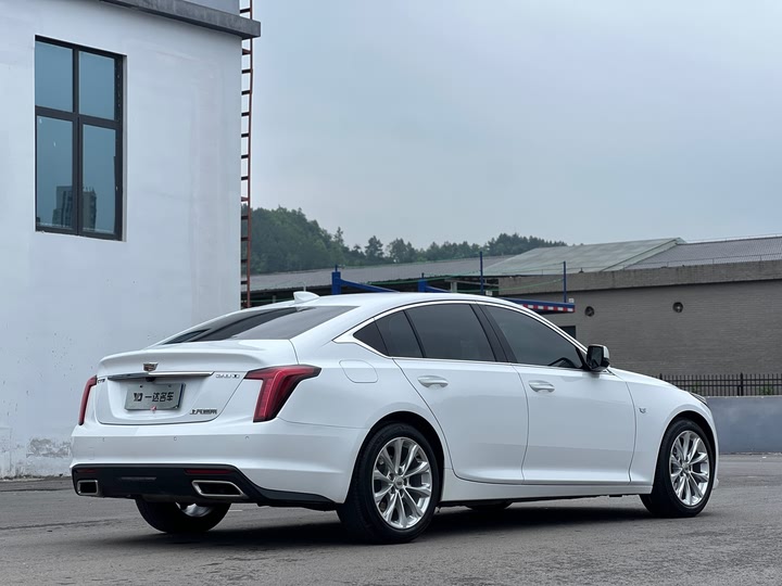 Фото 7 - Cadillac CT5