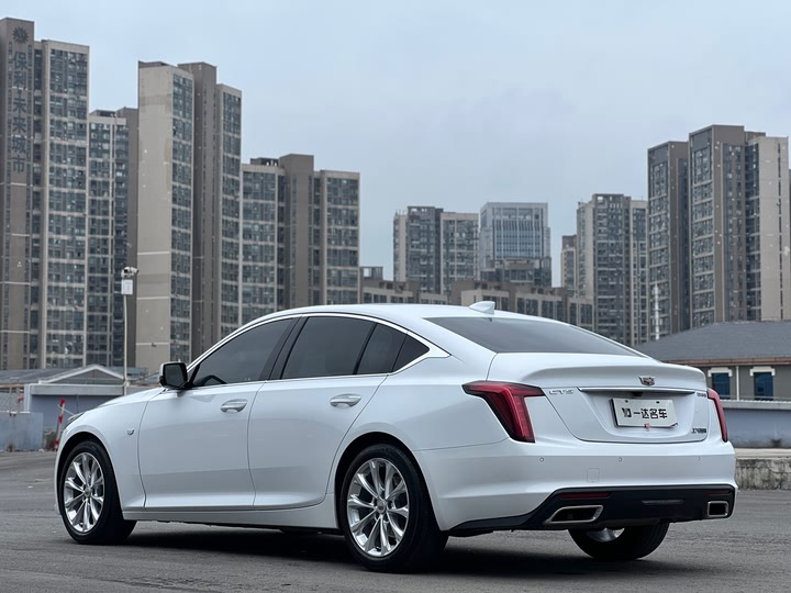 Фото 9 - Cadillac CT5