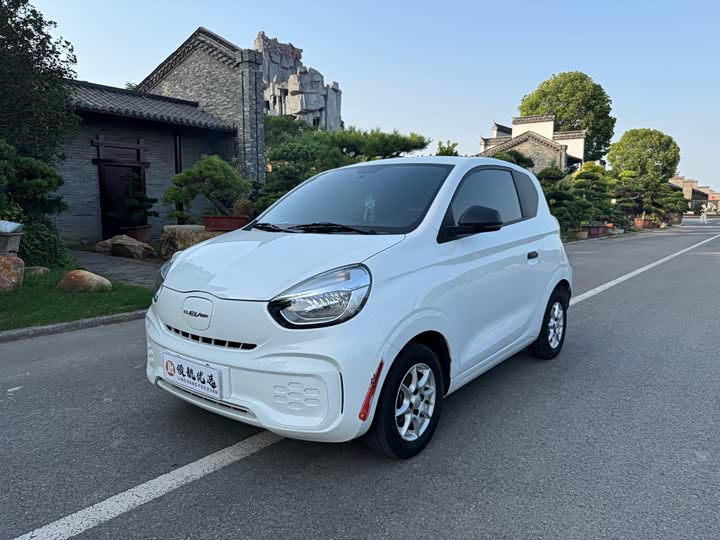 Фото 1 - Roewe Clever