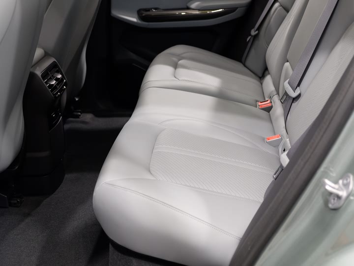 Фото 14 - Nio ES6