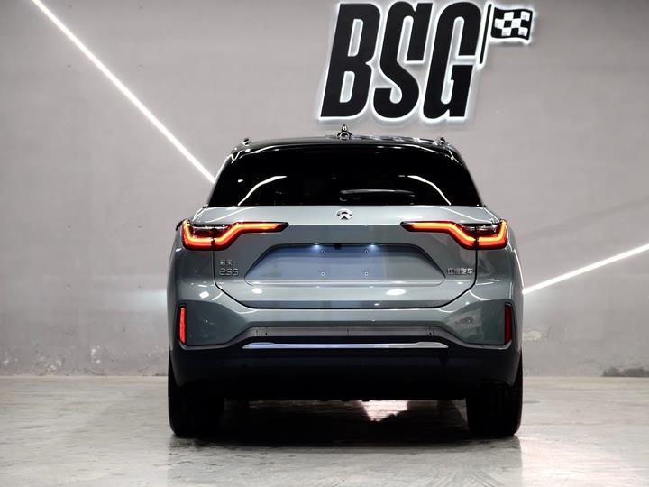 Фото 4 - Nio ES6