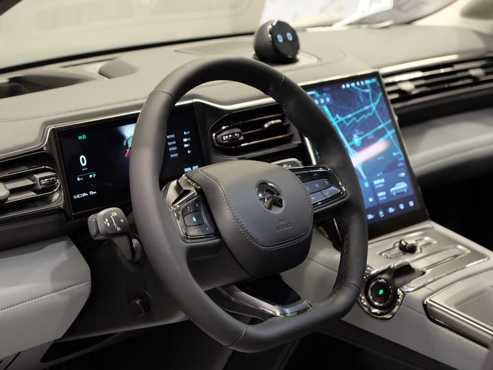 Фото 7 - Nio ES6