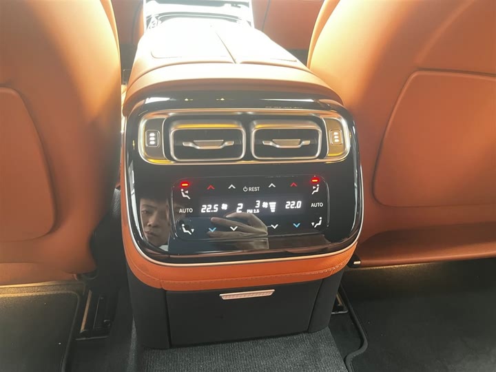 Фото 23 - Mercedes-Benz S-Class AMG Hybrid