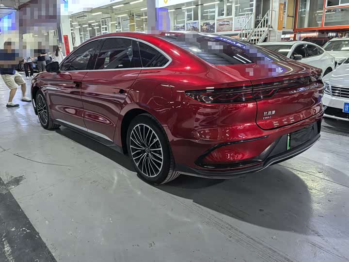 Фото 4 - BYD Han