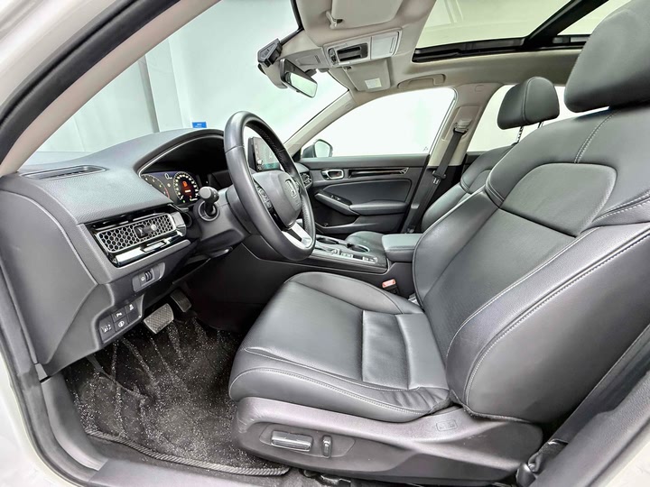 Фото 9 - Honda Civic