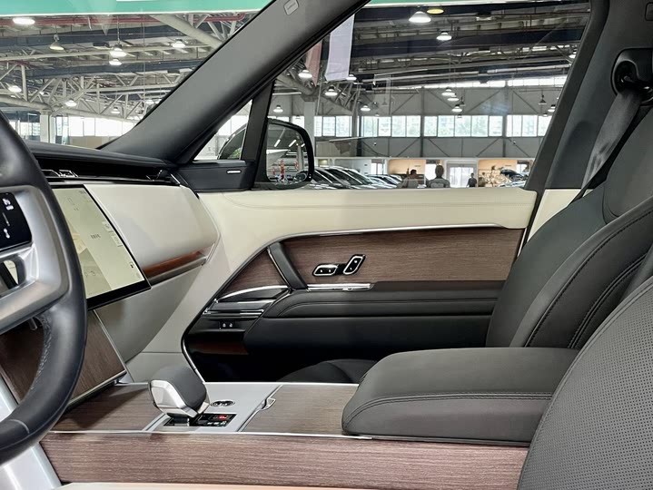 Фото 12 - Land Rover Range Rover