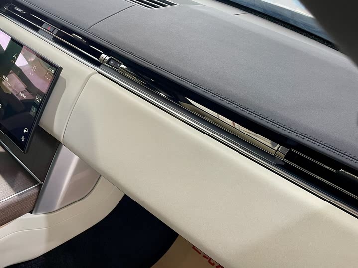 Фото 19 - Land Rover Range Rover