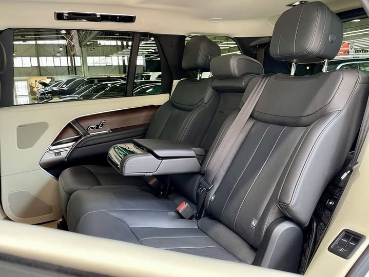 Фото 25 - Land Rover Range Rover