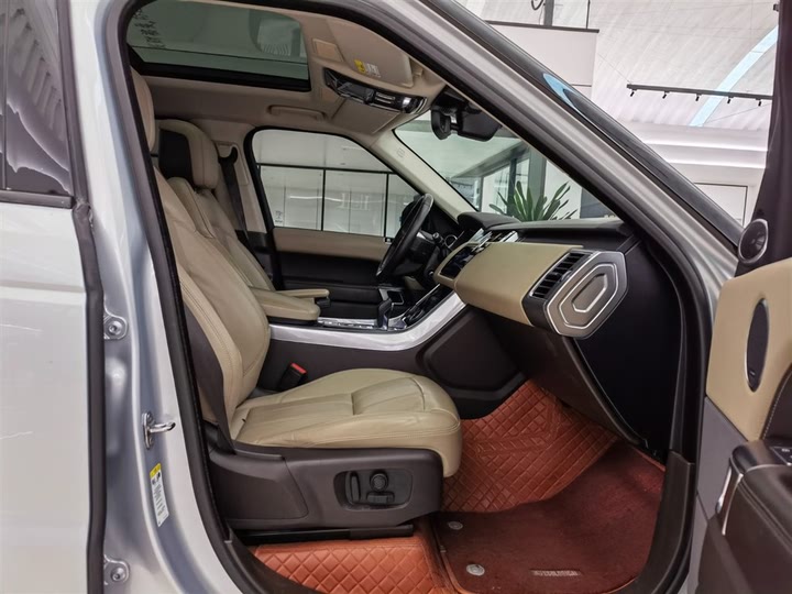 Фото 16 - Land Rover Range Rover Sport Hybrid