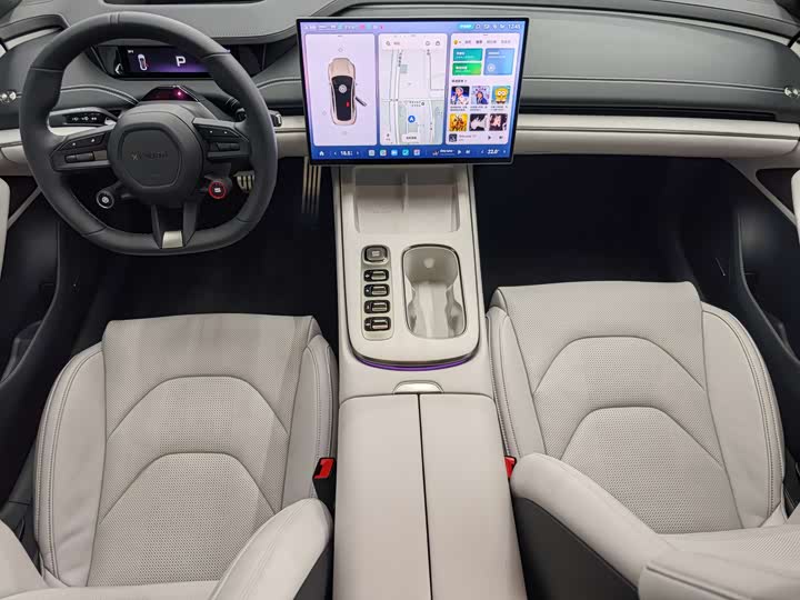 Фото 10 - Xiaomi SU7