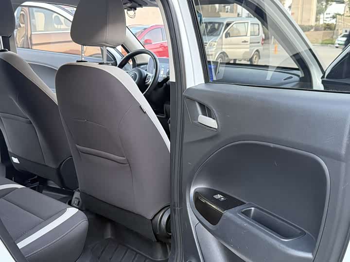 Фото 11 - Ora White Cat