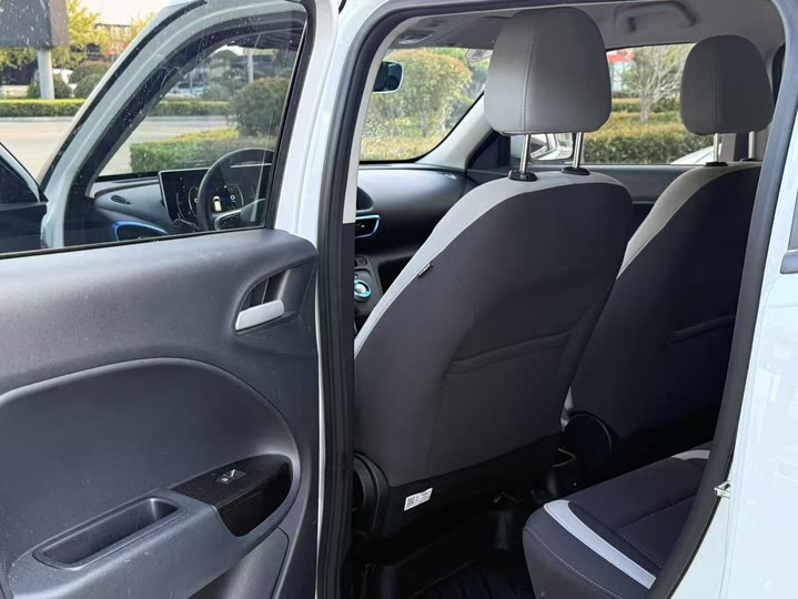 Фото 9 - Ora White Cat