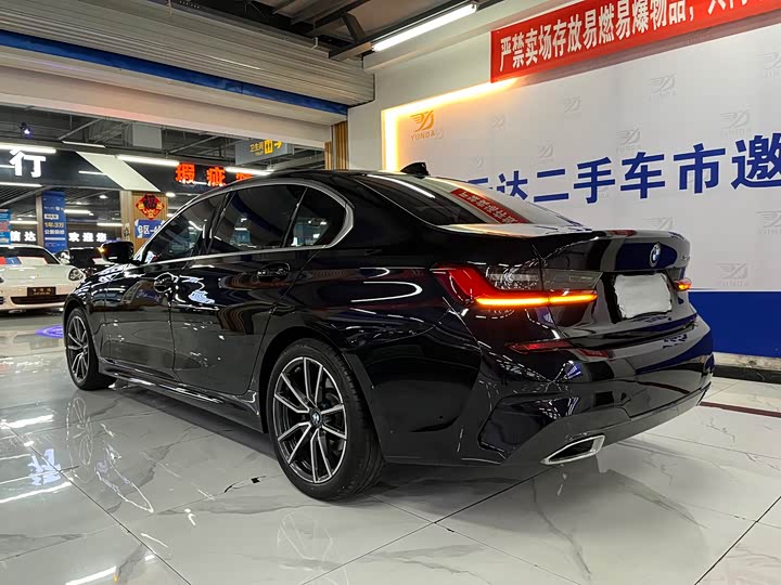 Фото 3 - BMW 3 Series