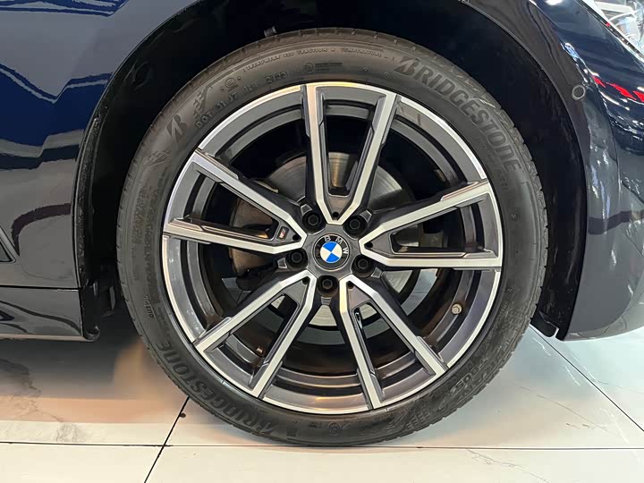 Фото 7 - BMW 3 Series