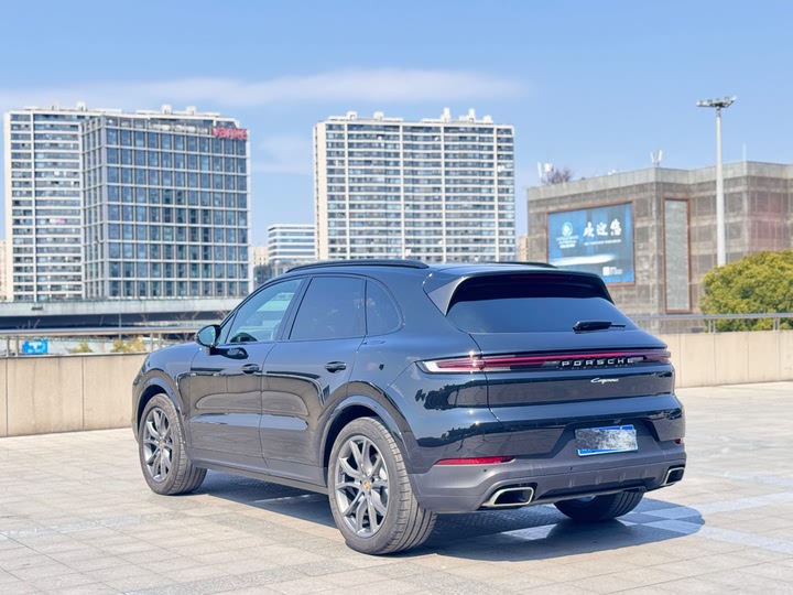 Фото 4 - Porsche Cayenne