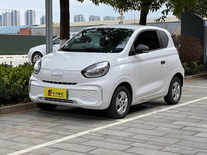 Фото 1 - Roewe Clever