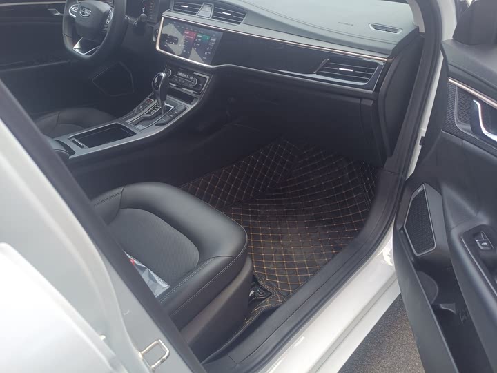 Фото 5 - Geely Emgrand GL