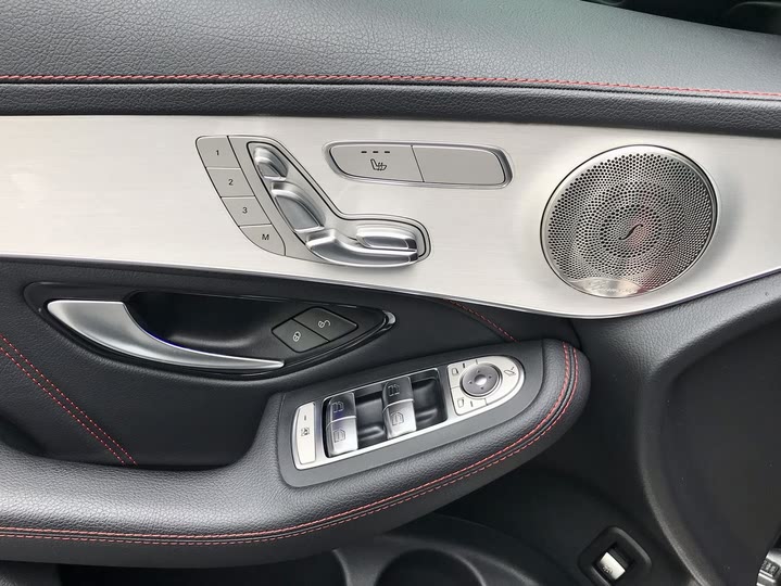 Фото 15 - Mercedes-Benz GLC-Class Coupe AMG