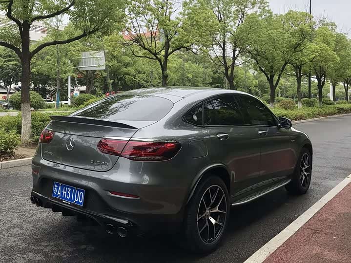 Фото 24 - Mercedes-Benz GLC-Class Coupe AMG